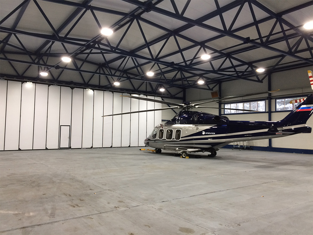 Промышленные складные ворота с нижней направляющей серии IFG-LG