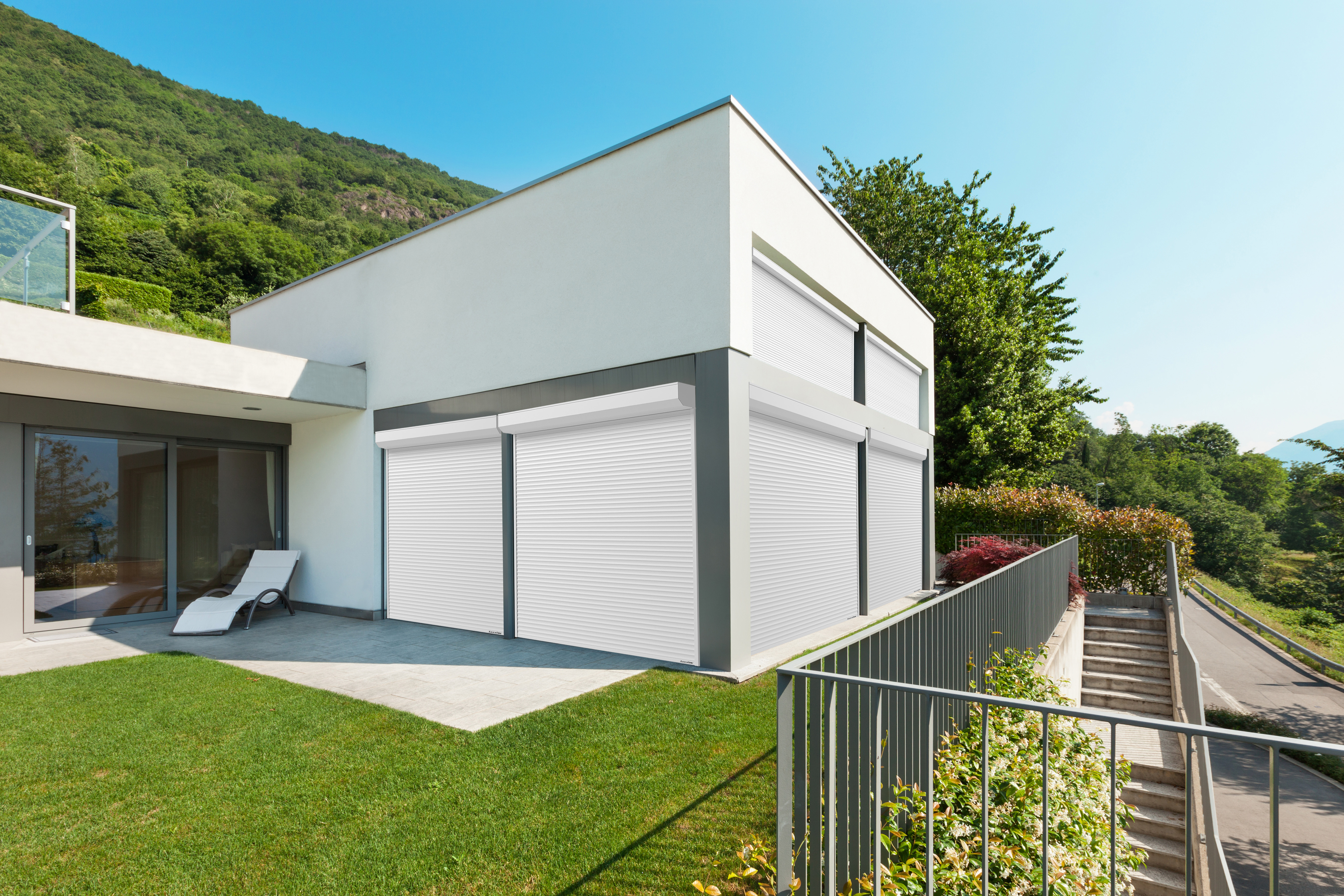 Рольставни витринные (взломоустойчивые) из одностенного экструдированного профиля RHE56M / RHE56GM